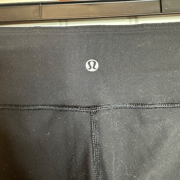 Lululemon Crop Leggings - Picture 2 of 6